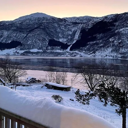 Lovely In With Wifi * Naustdal